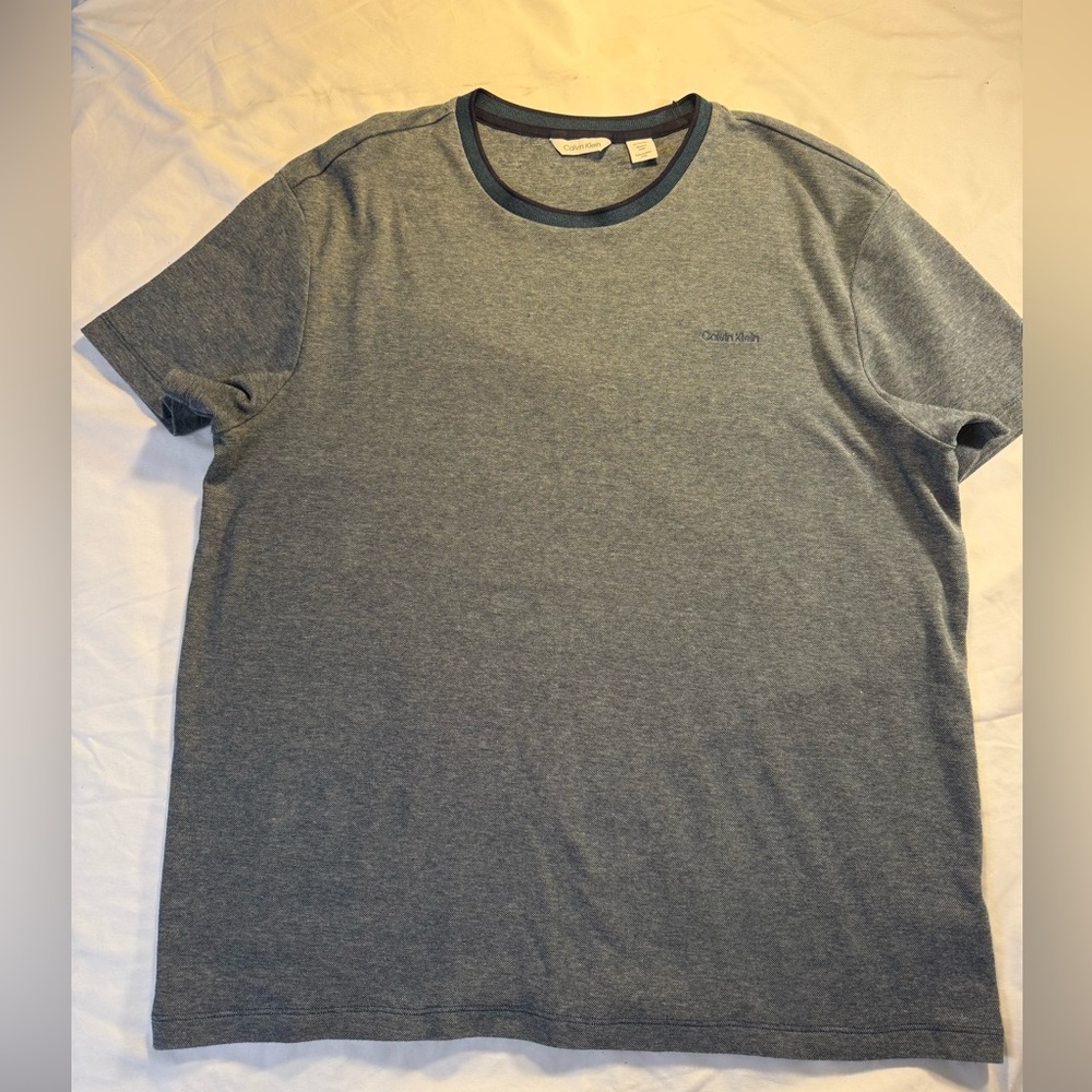 Calvin Klein mens blue pullover shirt 100%cotton XL